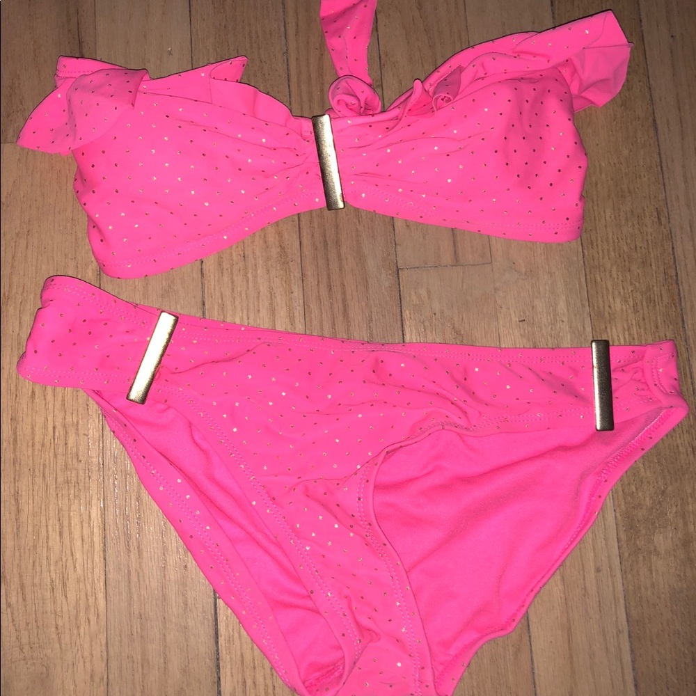 pink strapless bikini